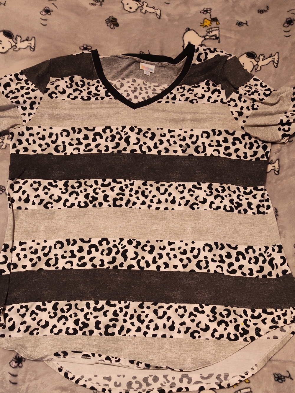 LuLaRoe Striped Leopard V-Neck Top - Black & Gray